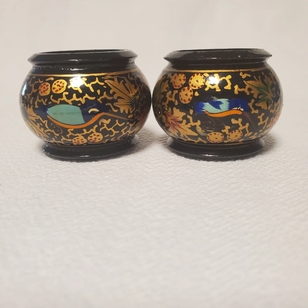 Hand-painted  laquer folk art napkin rings black and‎ gold  set of 2
